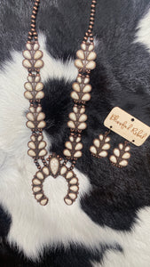 Western White Navajo Pearl Necklace set