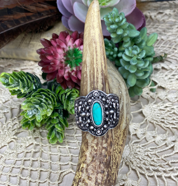 Turquoise Silvertone Concho Ring