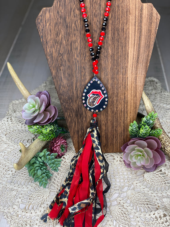 Tongue Leopard Tassel Beaded Necklace